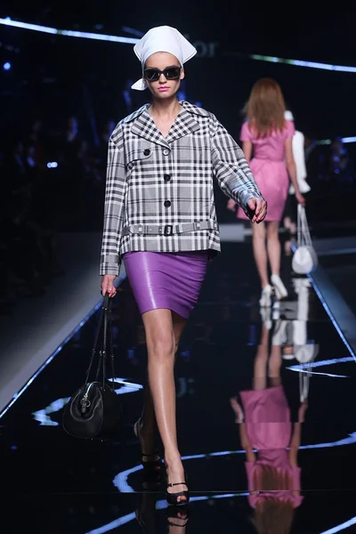 Look 2